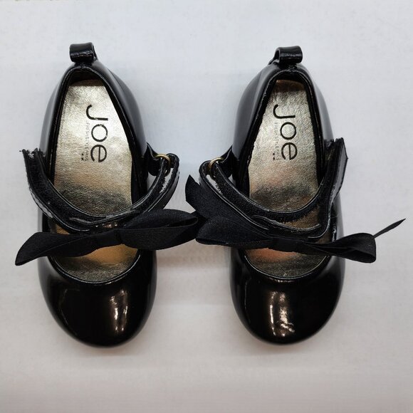 Girls MaryJane Shoes In Faux Patent Black - Picture 5 of 10